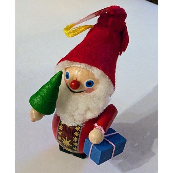Vintage Steinbach Santa w/Tree and Gift Handmade Ornament Germany W Box - Picture 1 of 6